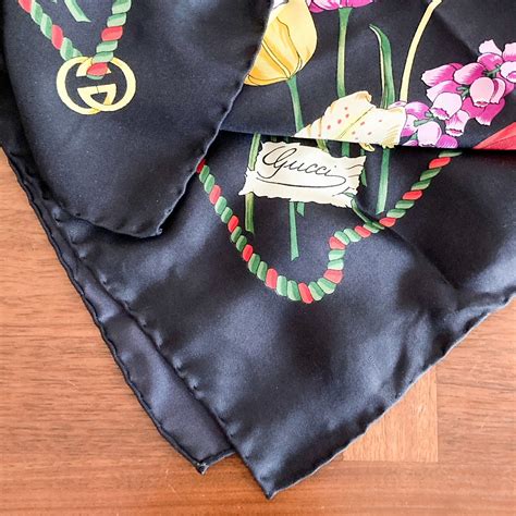 gucci tag on scarf|gucci neckerchief.